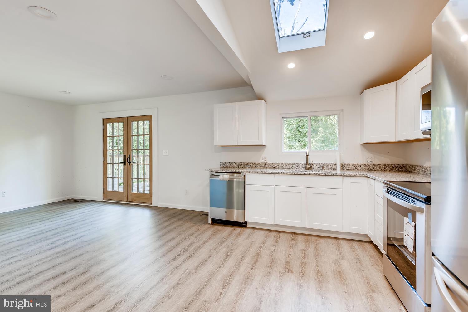 133 Inverness Road Severna Park, MD 21146 - Photo 5 of 33
