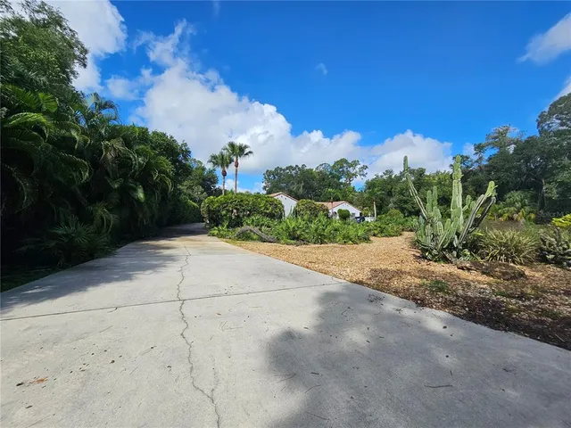 $899,900 | 200 Island Way, Winter Haven, FL 33884