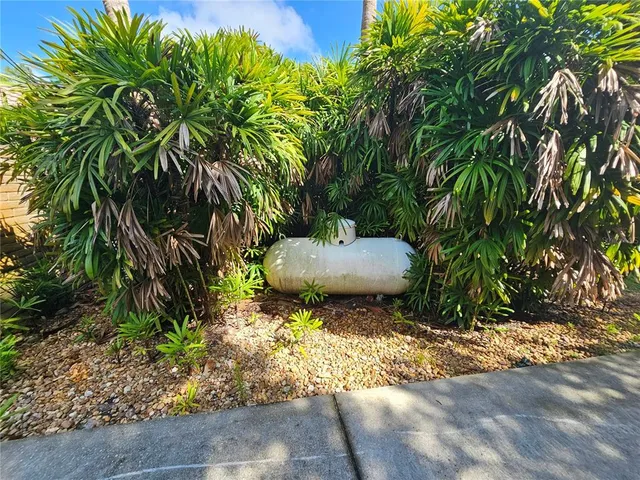 $899,900 | 200 Island Way, Winter Haven, FL 33884