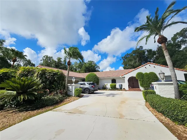 $899,900 | 200 Island Way, Winter Haven, FL 33884