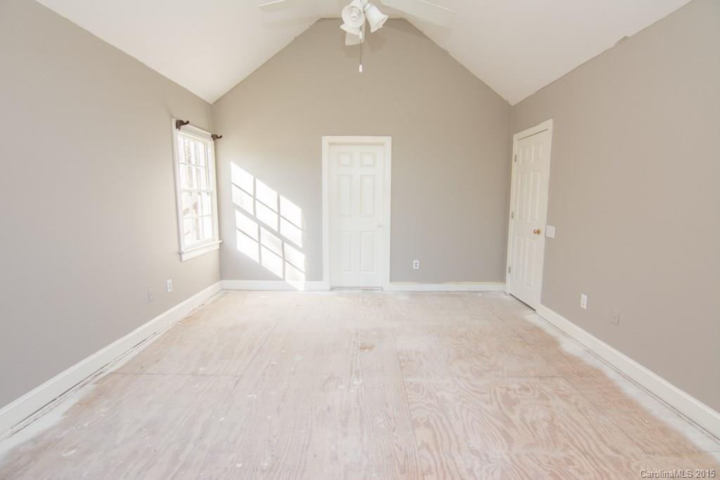 3434 Blue Jay Pass Fort Mill, SC 29708 - Photo 12 of 24 an empty room with windows and closet