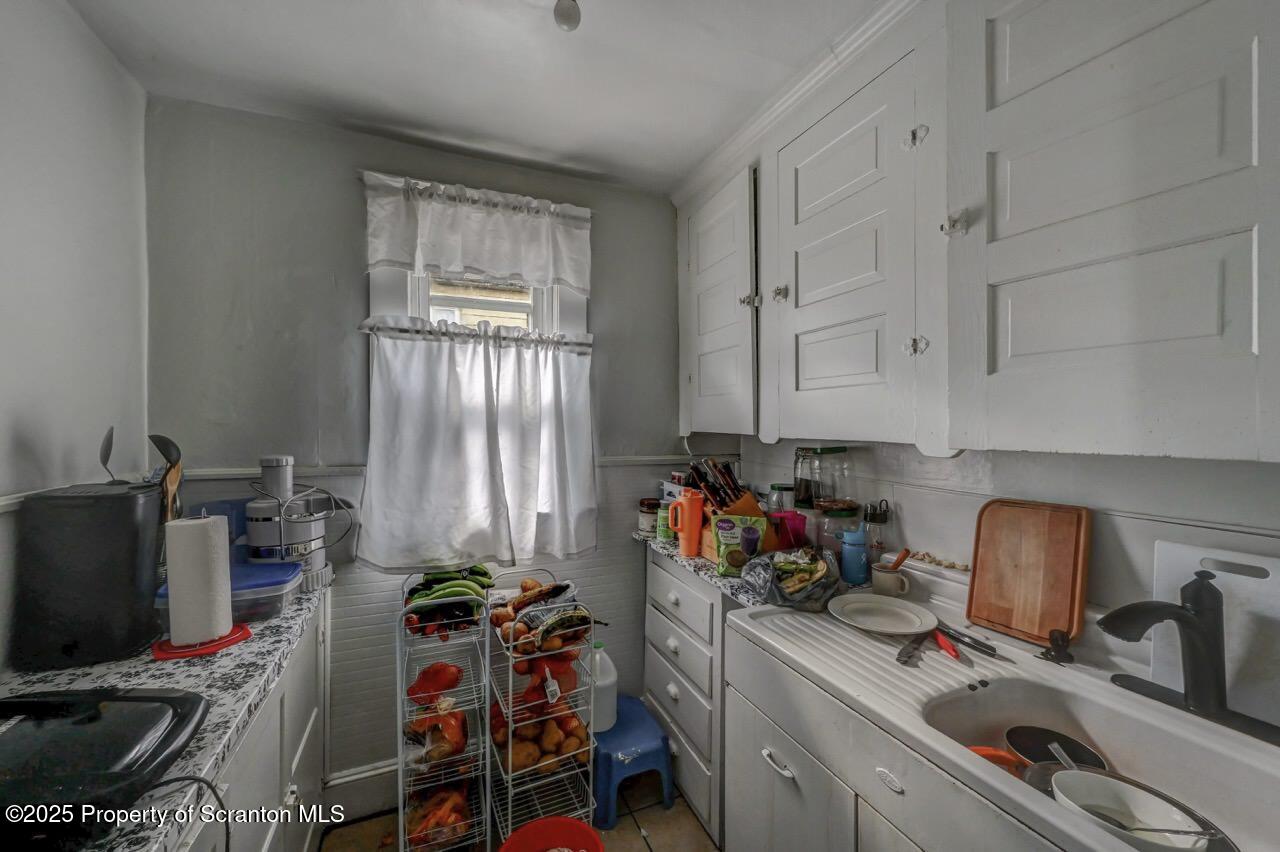 1522 1524, Unit REAR Scranton, PA 18505 - Photo 14 of 55 1522-1524 Rear Cedar Ave 17 Large