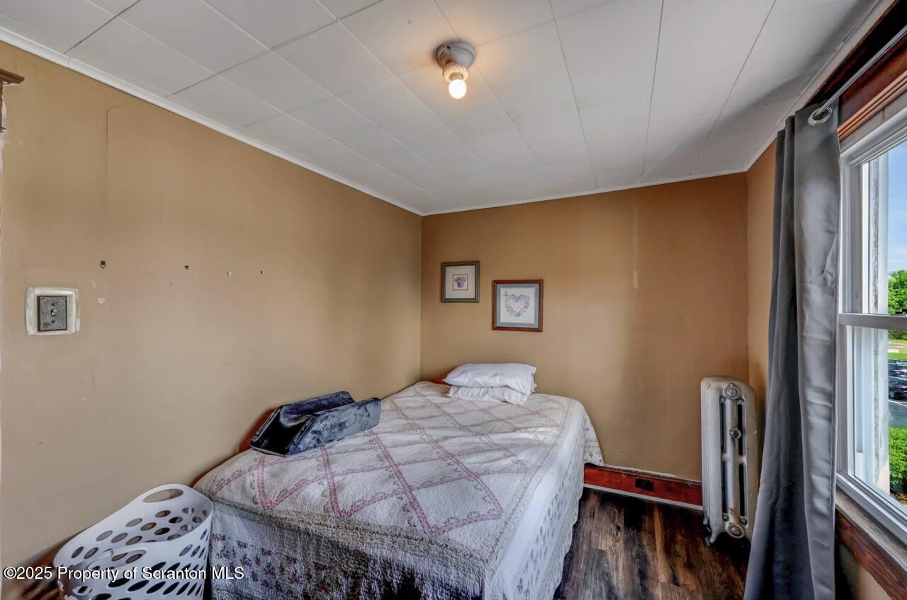 1522 1524, Unit REAR Scranton, PA 18505 - Photo 23 of 55 1522-1524 Rear Cedar Ave 26 Large