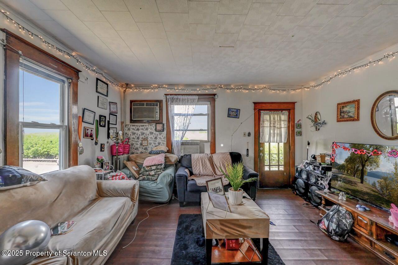 1522 1524, Unit REAR Scranton, PA 18505 - Photo 29 of 55 1522-1524 Rear Cedar Ave 32 Large