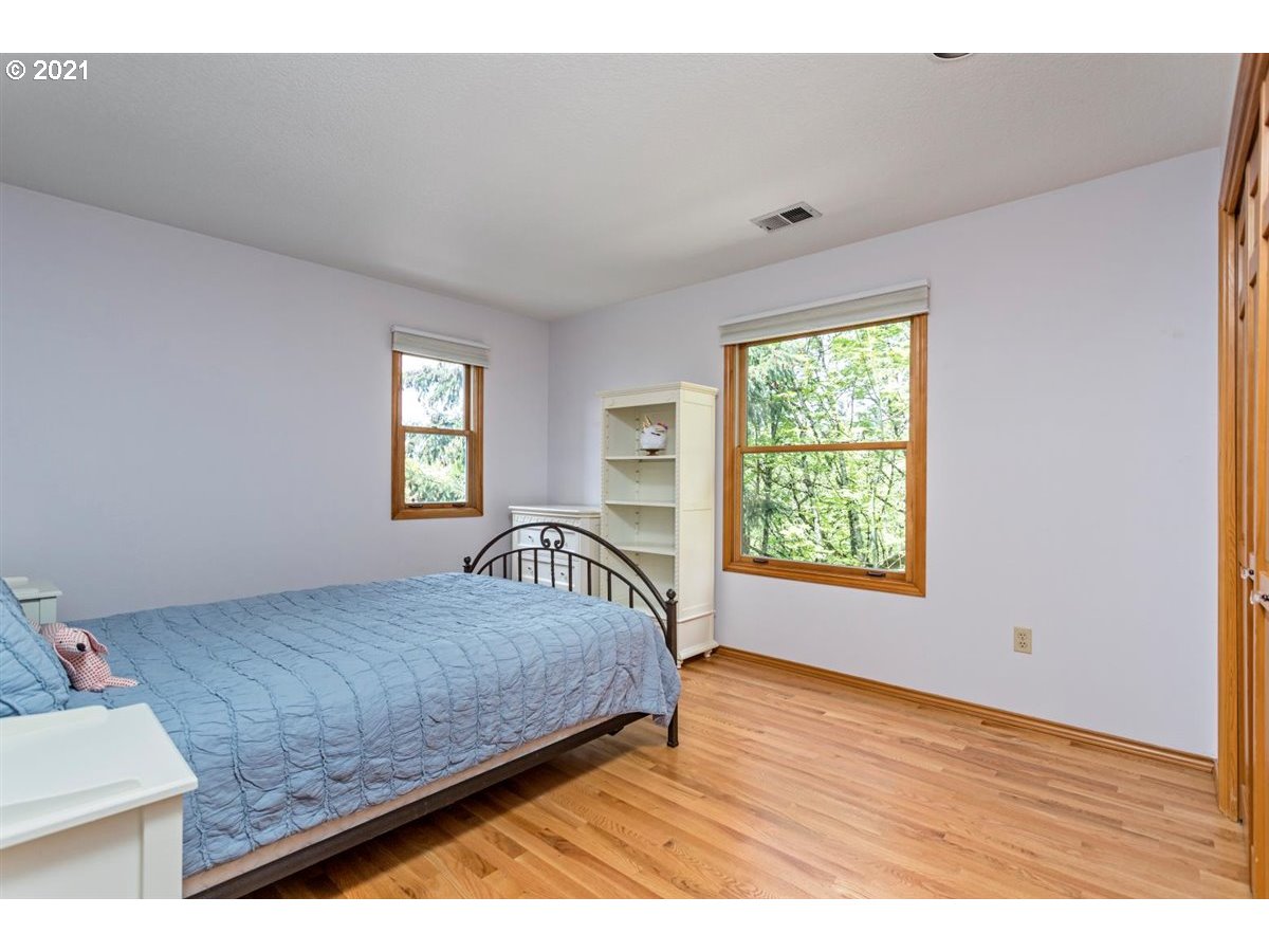 8319 Northwest Reed Drive Portland, OR 97229 - Photo 26 of 32 Gallery Image 26