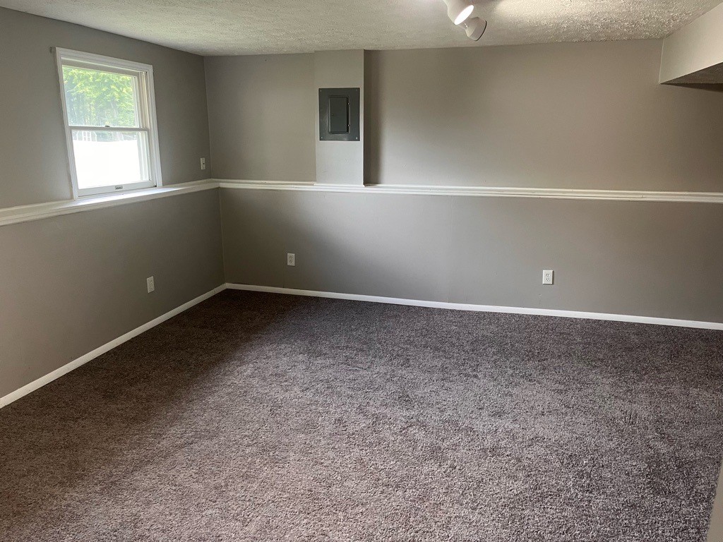 32 Mapleview Circle Penfield, NY 14526 - Photo 7 of 17