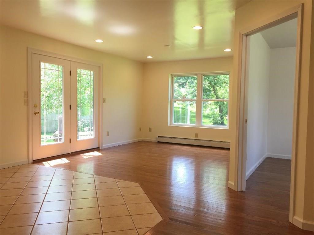 2210 Woodcrest Road Indianapolis, IN 46227 - Photo 13 of 25 Gallery Image 13