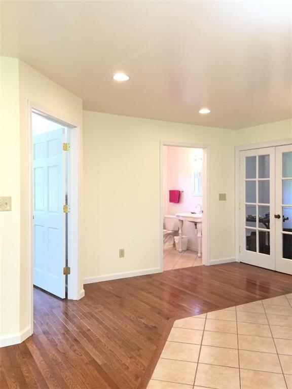 2210 Woodcrest Road Indianapolis, IN 46227 - Photo 15 of 25 Gallery Image 15