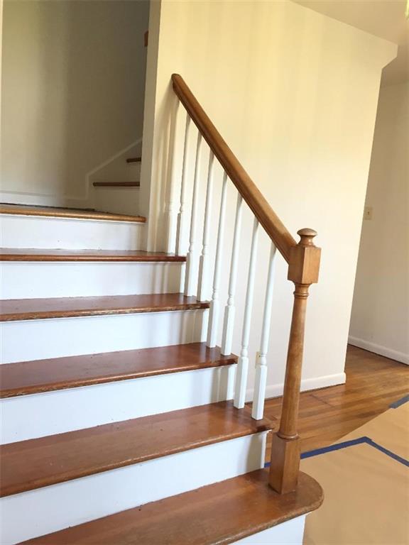 2210 Woodcrest Road Indianapolis, IN 46227 - Photo 4 of 25 Gallery Image 4