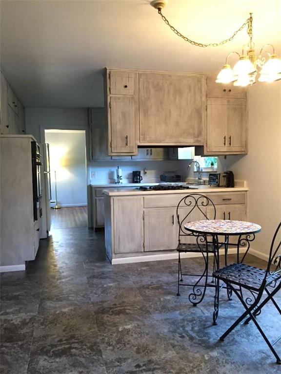 2210 Woodcrest Road Indianapolis, IN 46227 - Photo 9 of 25 Gallery Image 9
