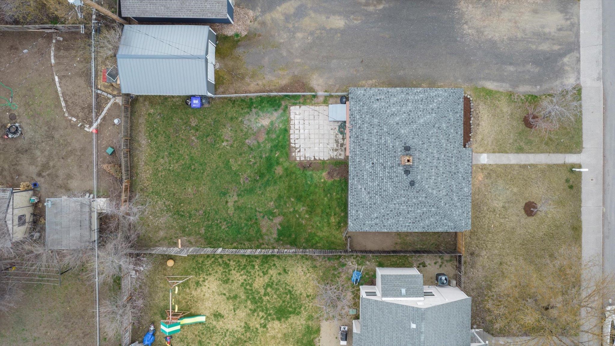 314 East Hawthorne Road Spokane, WA 99218 - Photo 29 of 31