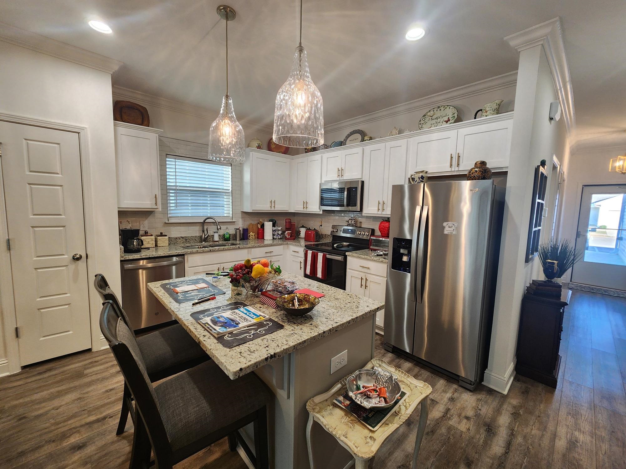 2651 South Juniper Street, Unit 2000 Foley, AL 36535 - Photo 4 of 18 Kitchen