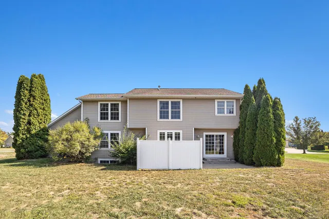 $429,900 | 4812 Green Meadow Court, Hamilton, MI 49419