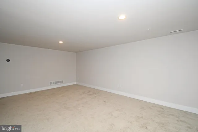 $3,700 | 136 Iron Hill Way, Collegeville, PA 19426