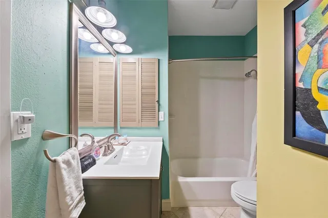 $1,500,000 | 941 Virginia Drive, Sarasota, FL 34234