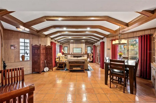 $1,500,000 | 941 Virginia Drive, Sarasota, FL 34234