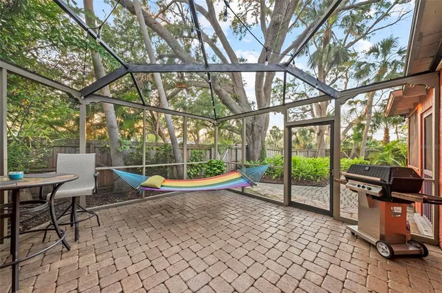 $1,500,000 | 941 Virginia Drive, Sarasota, FL 34234