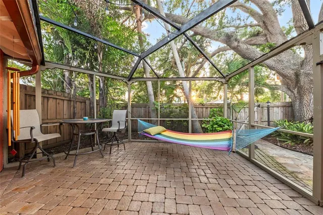 $1,500,000 | 941 Virginia Drive, Sarasota, FL 34234