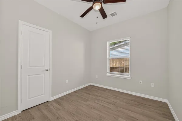 $1,195 | 352 Westchase Street, Montgomery, TX 77316