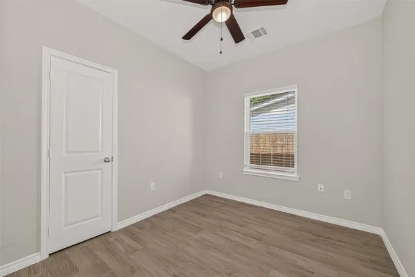 $1,195 | 352 Westchase Street, Montgomery, TX 77316