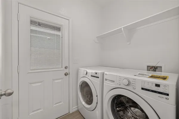 $1,195 | 352 Westchase Street, Montgomery, TX 77316