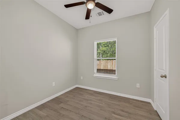$1,195 | 352 Westchase Street, Montgomery, TX 77316