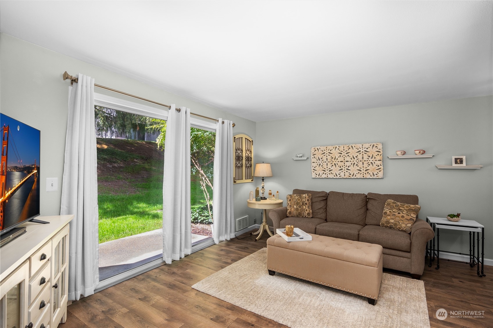 1526 192nd Street Southeast, Unit L2 Bothell, WA 98012 - Photo 6 of 26 Gallery Image 6
