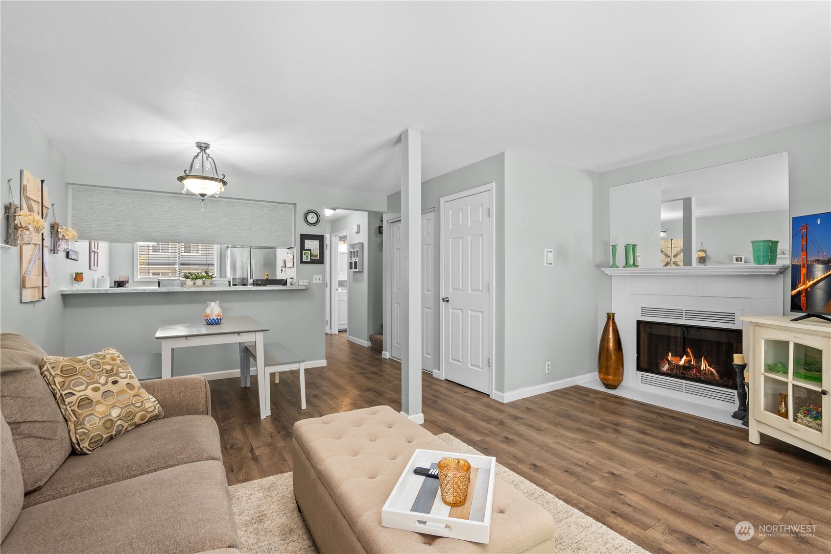 1526 192nd Street Southeast, Unit L2 Bothell, WA 98012 - Photo 7 of 26 Gallery Image 7