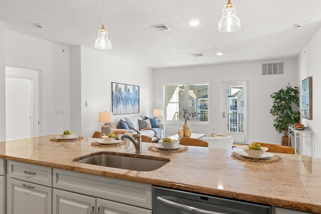 360 Andover Street, Unit 2302 Danvers, MA 01923 - Photo 9 of 30