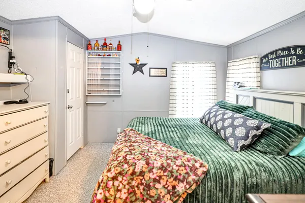 $139,900 | 620 Crescent Avenue, Rumford, ME 04276