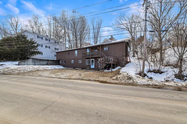 $139,900 | 620 Crescent Avenue, Rumford, ME 04276