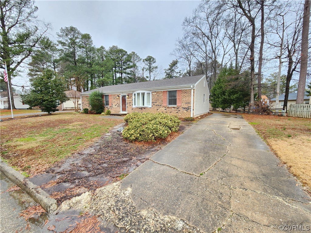 122 Salisbury Road Colonial Heights, VA 23834 - Photo 3 of 30 Gallery Image 3