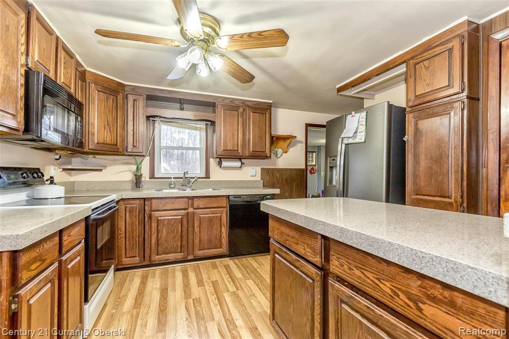 14001 Tuttle Hill Road Milan, MI 48160 - Photo 6 of 19