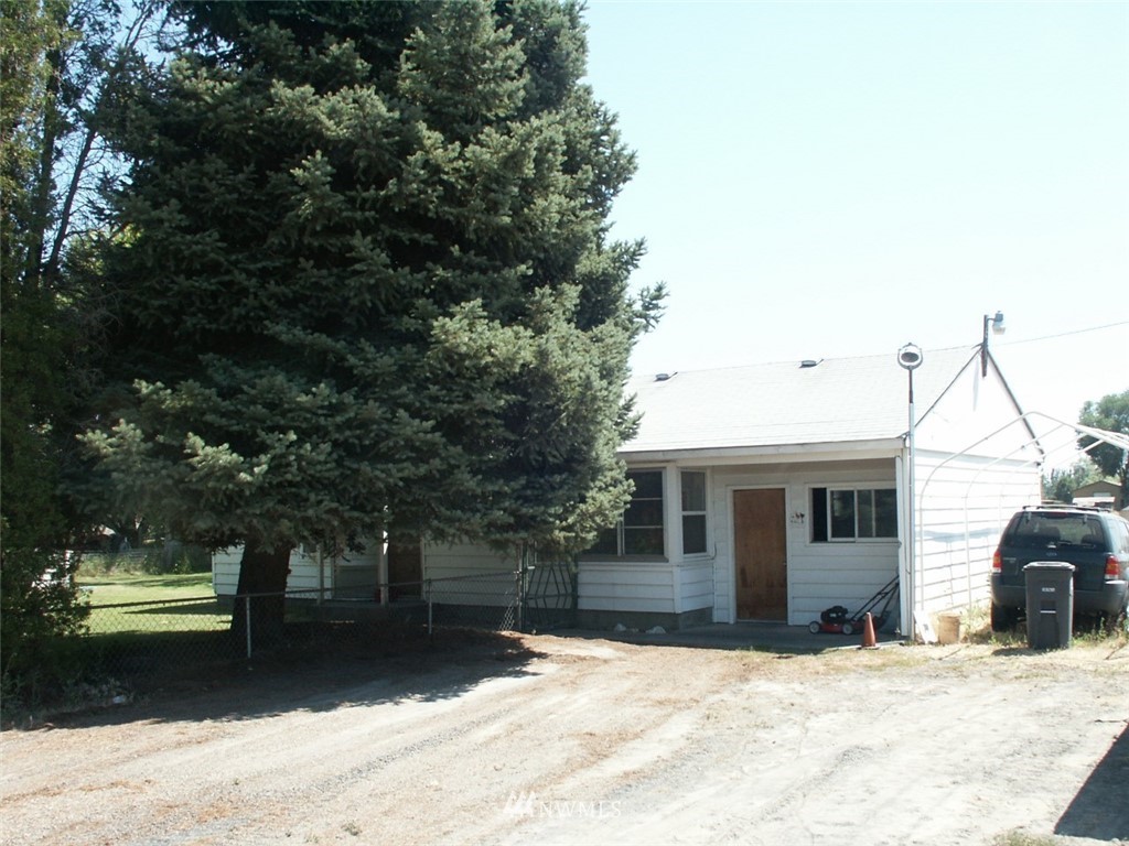 6595 Jonathan Road Northeast Moses Lake, WA 98837 - Photo 1 of 6 Gallery Image 1