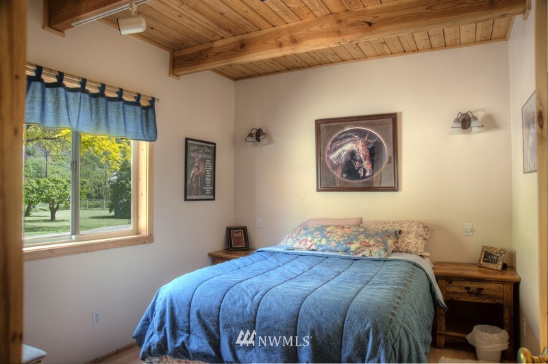 11670 Manastash Road Ellensburg, WA 98926 - Photo 14 of 25 Gallery Image 14