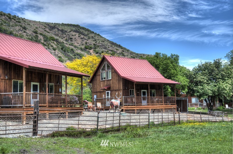 11670 Manastash Road Ellensburg, WA 98926 - Photo 17 of 25 Gallery Image 17