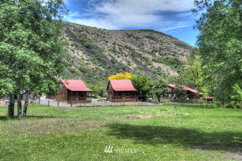 11670 Manastash Road Ellensburg, WA 98926 - Photo 23 of 25 Gallery Image 23