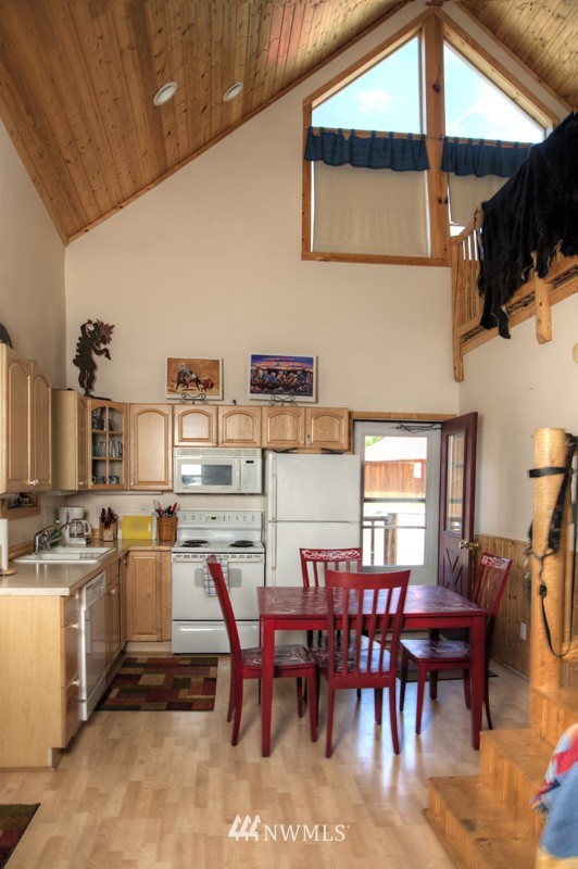 11670 Manastash Road Ellensburg, WA 98926 - Photo 6 of 25 Gallery Image 6