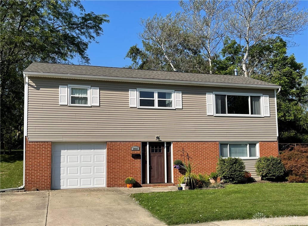 2663 Blackhawk Road Kettering, OH 45420 - Photo 1 of 21