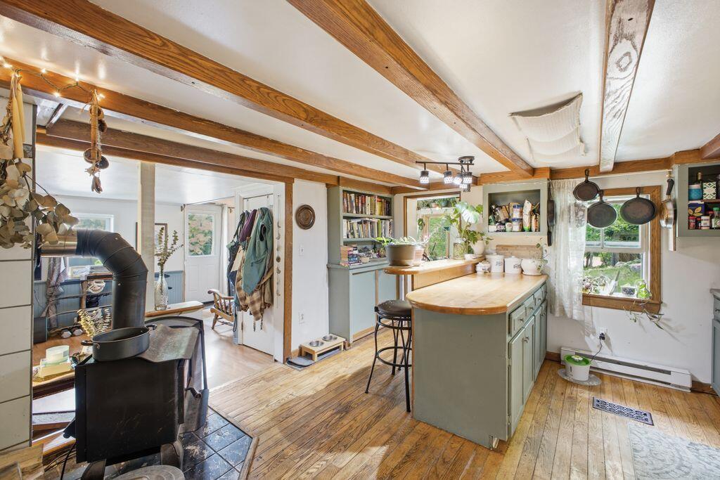 239 North Raymond Road Gray, ME 04039 - Photo 7 of 21 12__V5A3902