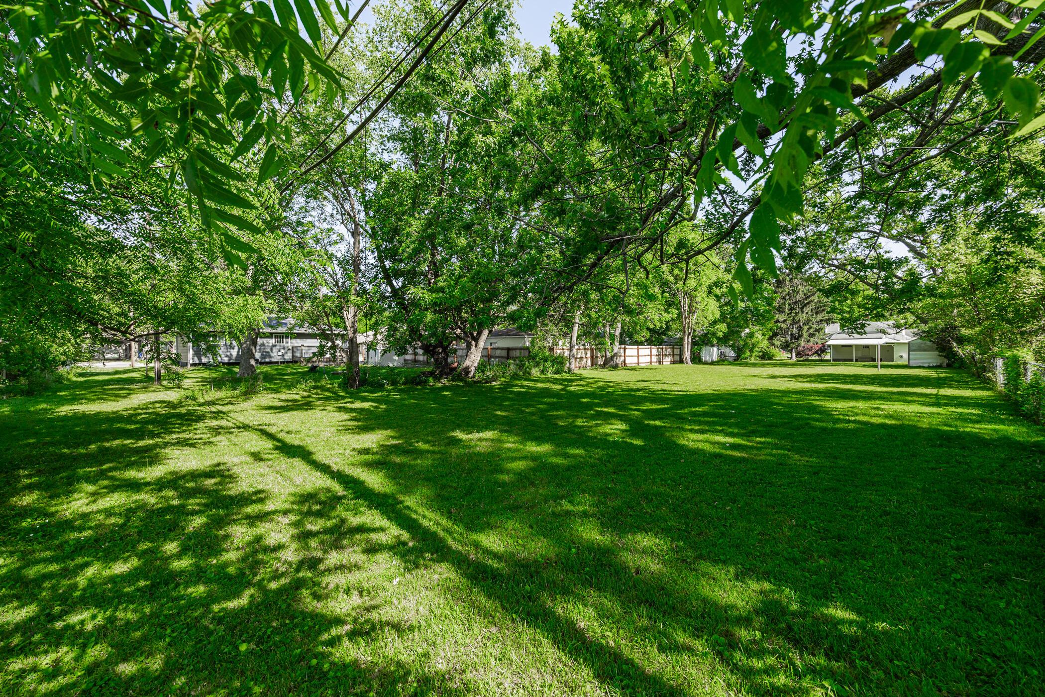 2097 Lehner Road Columbus, OH 43224 - Photo 17 of 24 Spacious backyard!!