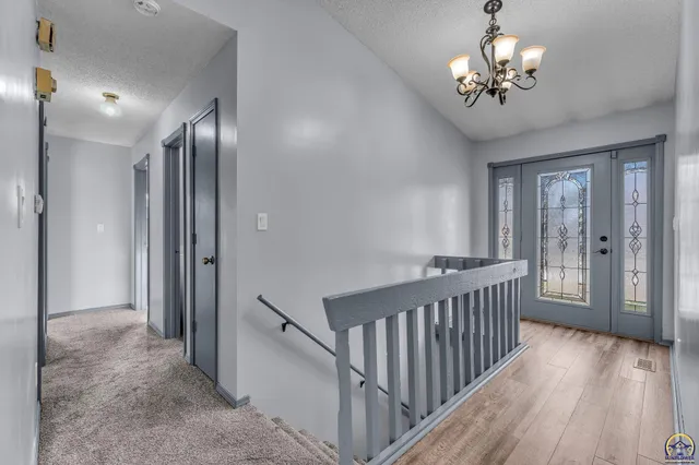 $195,000 | 1231 Southeast 43rd Terrace, Topeka, KS 66609