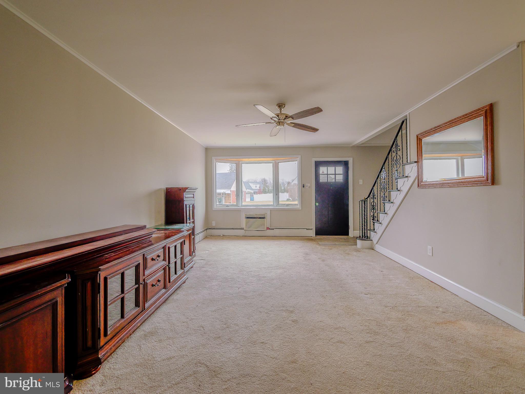 520 Lindsay Street Ridley Park, PA 19078 - Photo 6 of 53 a view of an entryway with a workspace