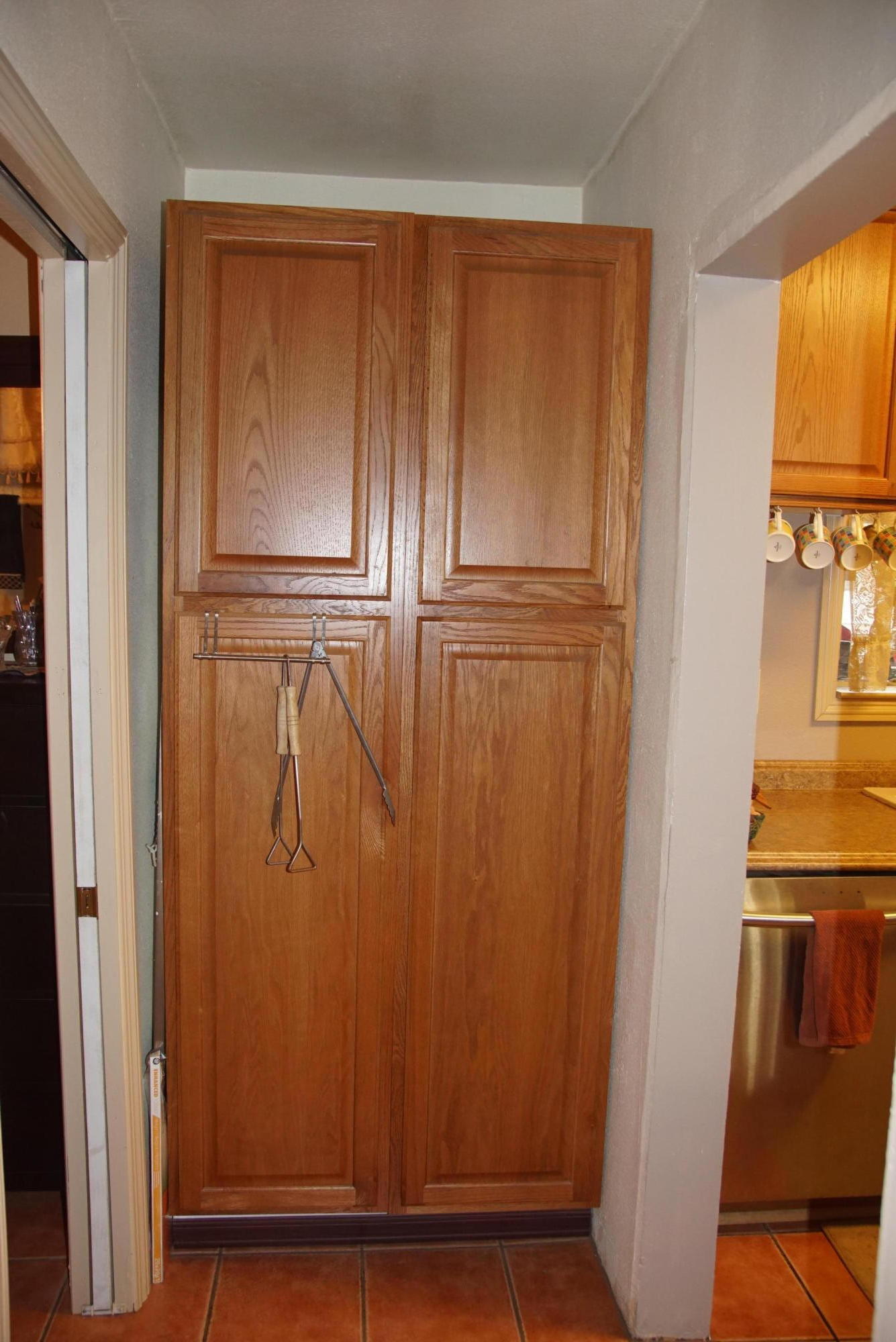 3241 Rupert Road Anderson, CA 96007 - Photo 8 of 27 Pantry
