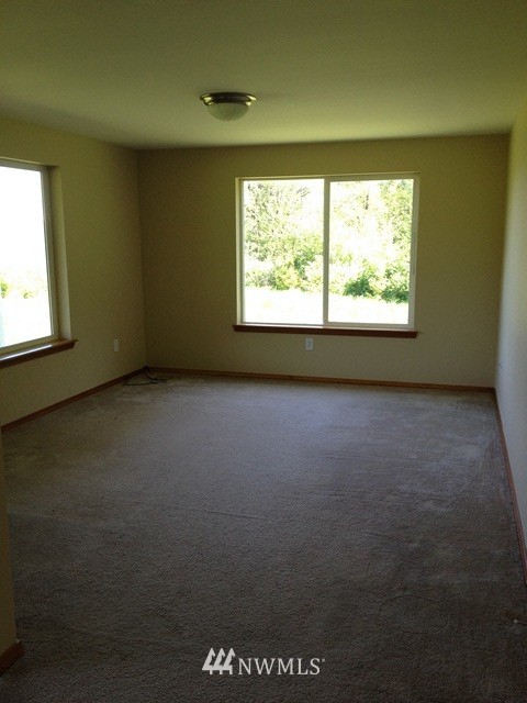 265 Volcano View Lane Longview, WA 98632 - Photo 7 of 12 Gallery Image 7