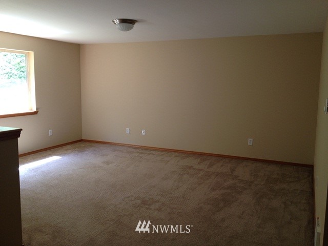 265 Volcano View Lane Longview, WA 98632 - Photo 9 of 12 Gallery Image 9