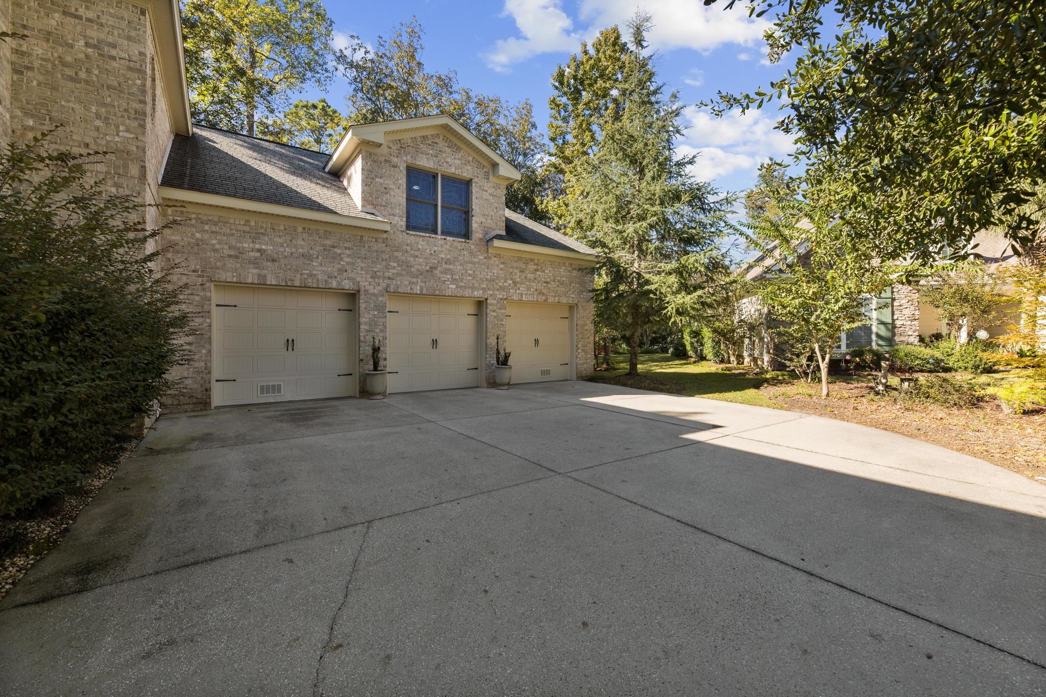 137 Long Ridge Drive Murrells Inlet, SC 29576 - Photo 4 of 40 Gallery Image 4