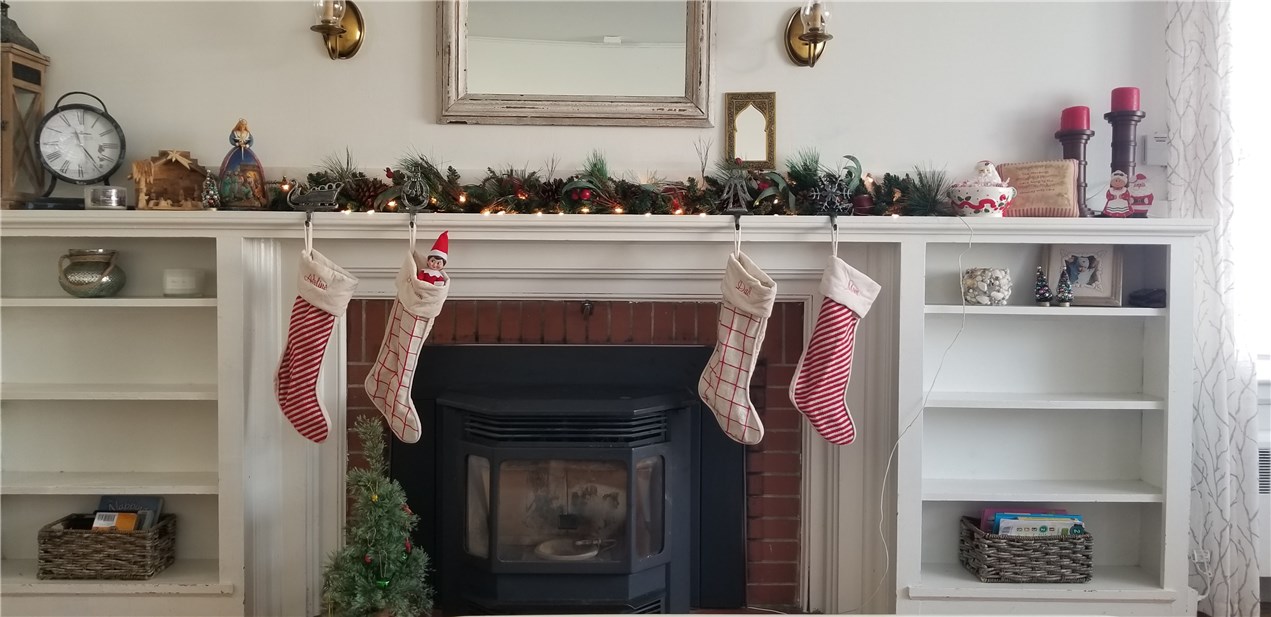 56 Admiral Kalbfus Road Newport, RI 02840 - Photo 7 of 29 Gallery Image 7