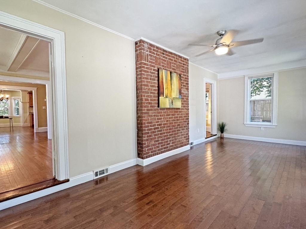 1754 Washington Street Newton, MA 02466 - Photo 12 of 39