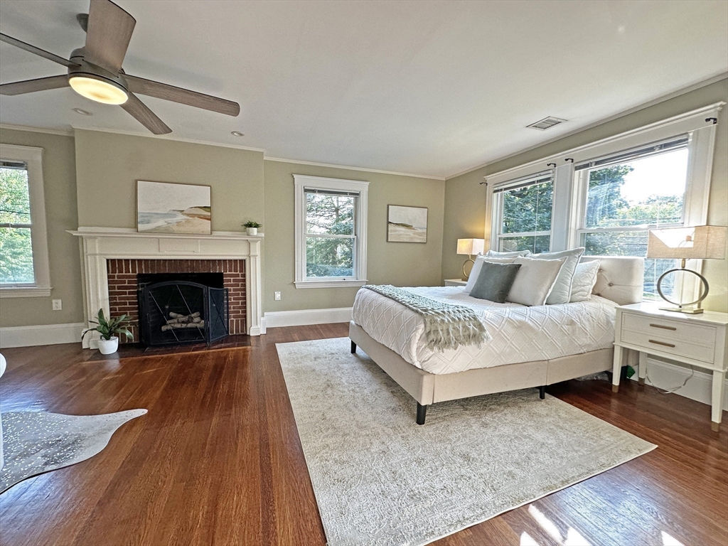1754 Washington Street Newton, MA 02466 - Photo 21 of 39